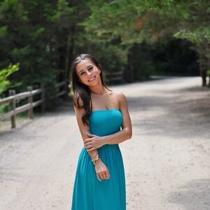 Meet your Posher, Carly